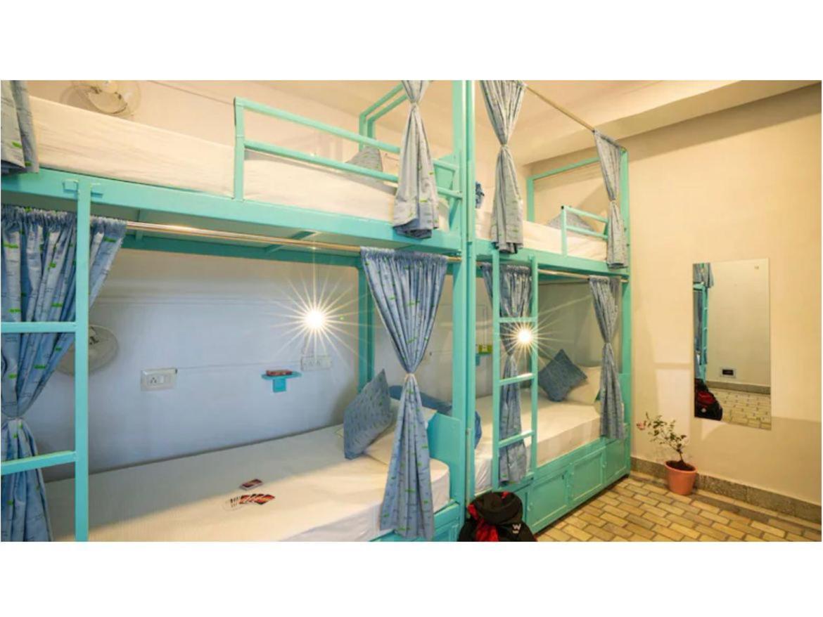 Unplanned Hostel Udaipur Exteriör bild